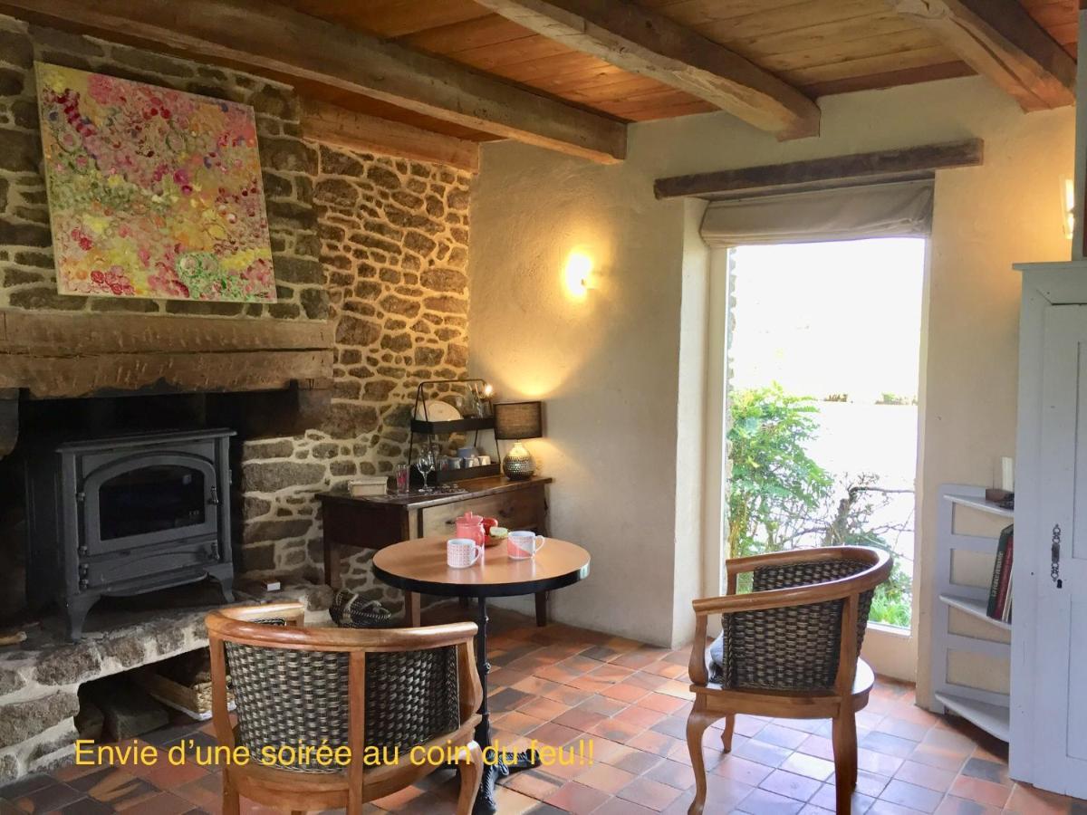 Bed and Breakfast Au Pont Ricoul Saint-Pierre-de-Plesguen Esterno foto