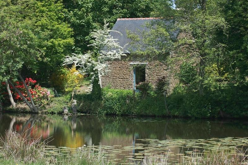Bed and Breakfast Au Pont Ricoul Saint-Pierre-de-Plesguen Esterno foto