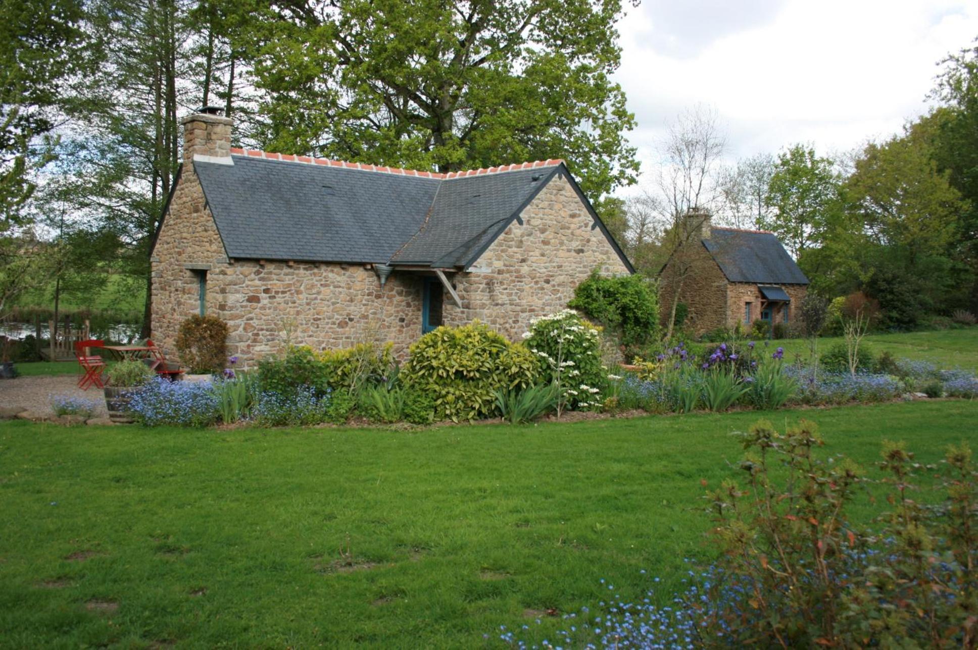 Bed and Breakfast Au Pont Ricoul Saint-Pierre-de-Plesguen Esterno foto