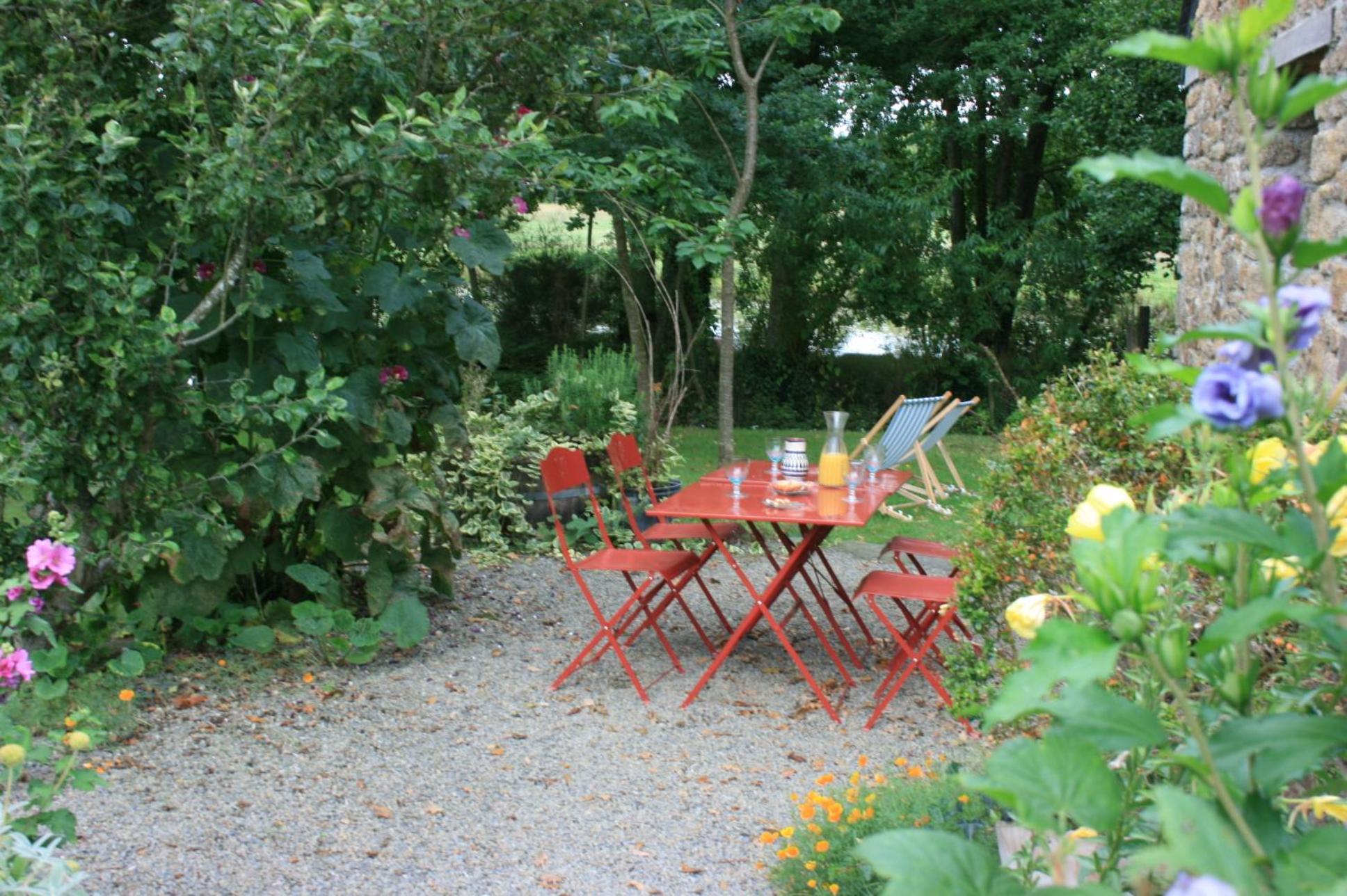 Bed and Breakfast Au Pont Ricoul Saint-Pierre-de-Plesguen Esterno foto