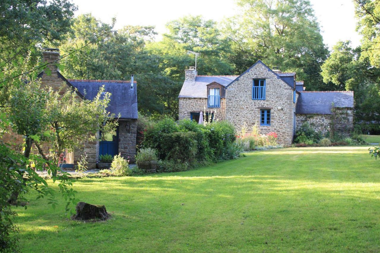 Bed and Breakfast Au Pont Ricoul Saint-Pierre-de-Plesguen Esterno foto